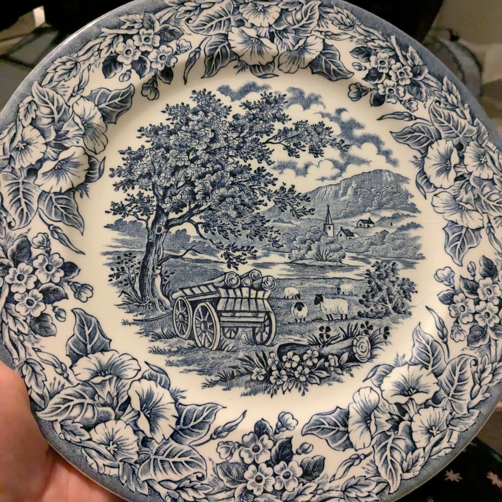 Blue and White Decorative Floral Plate Made In England.